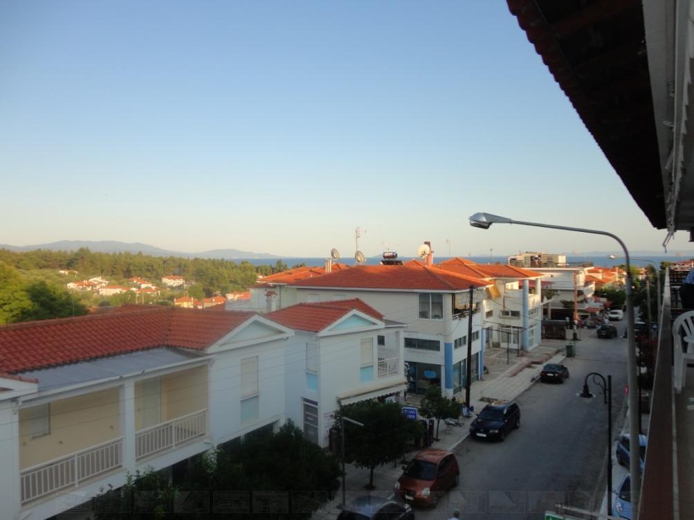 Chris Apartments เมตามอร์โฟซี ภายนอก รูปภาพ